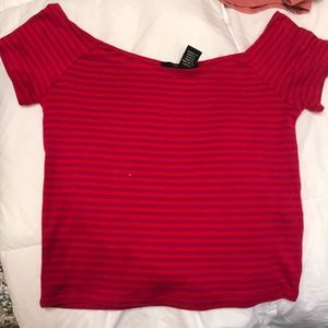 Red/purple crop top